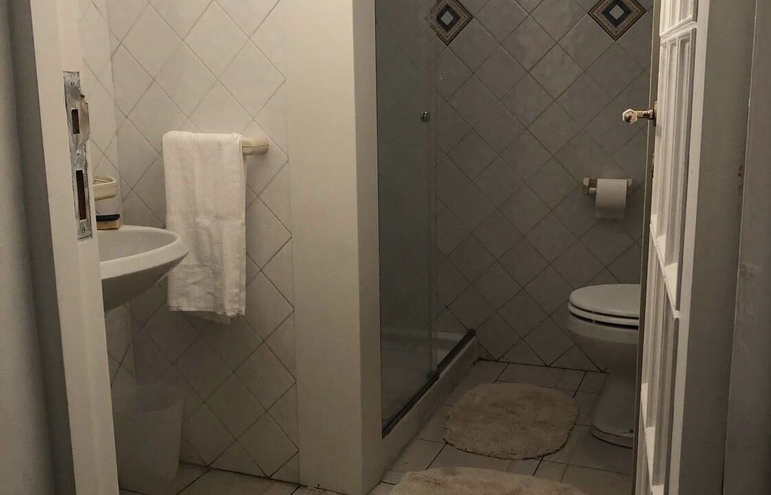 Photo of Bathroom in Meta