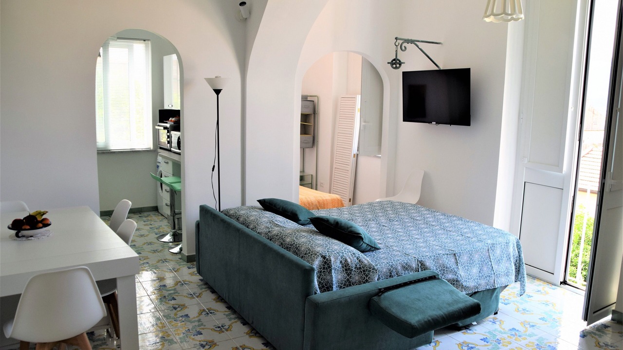 Photo of Bedroom in Meta