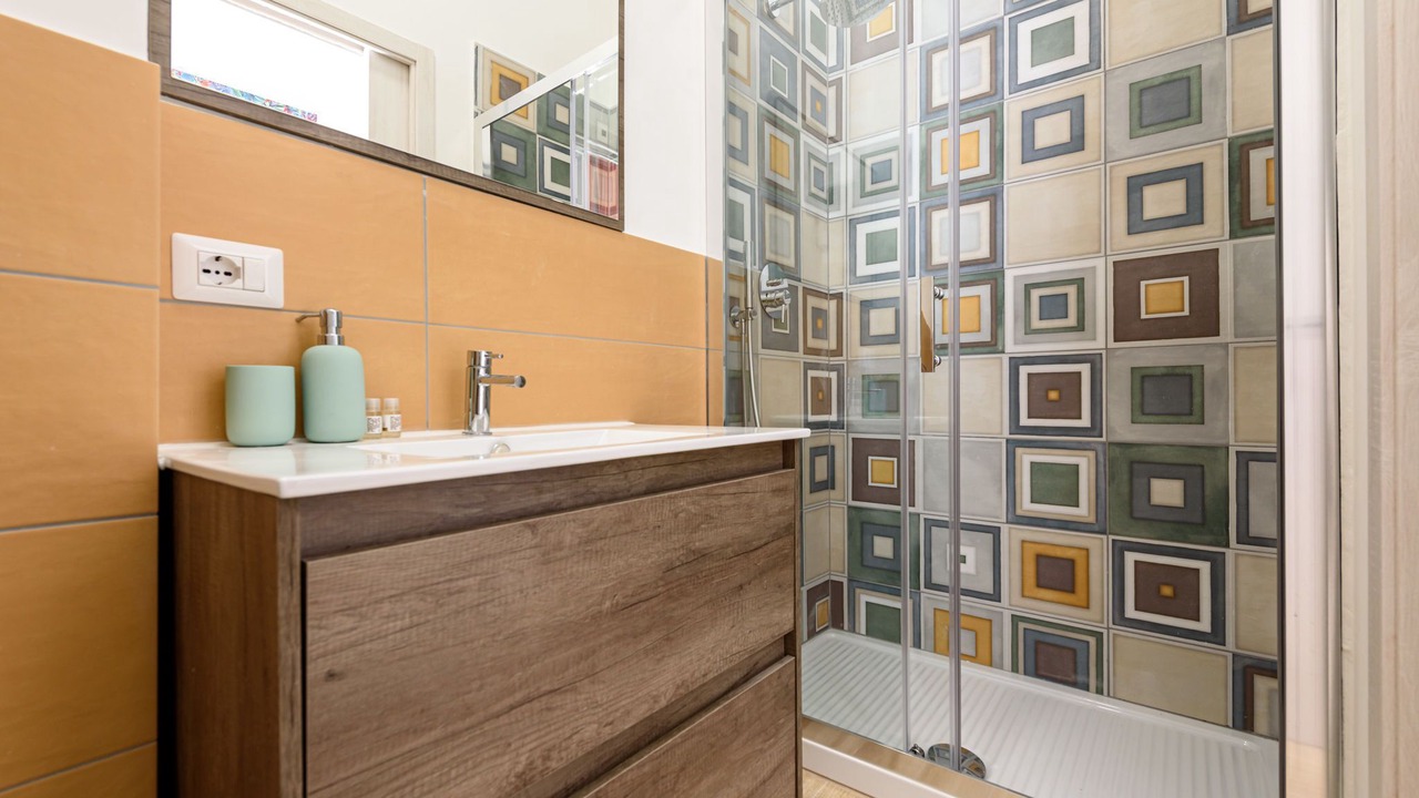 Photo of Bathroom in Naples City Centre