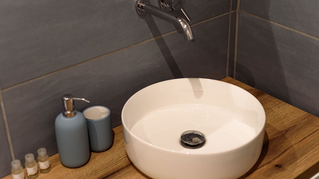 Photo of Bathroom in Naples City Centre