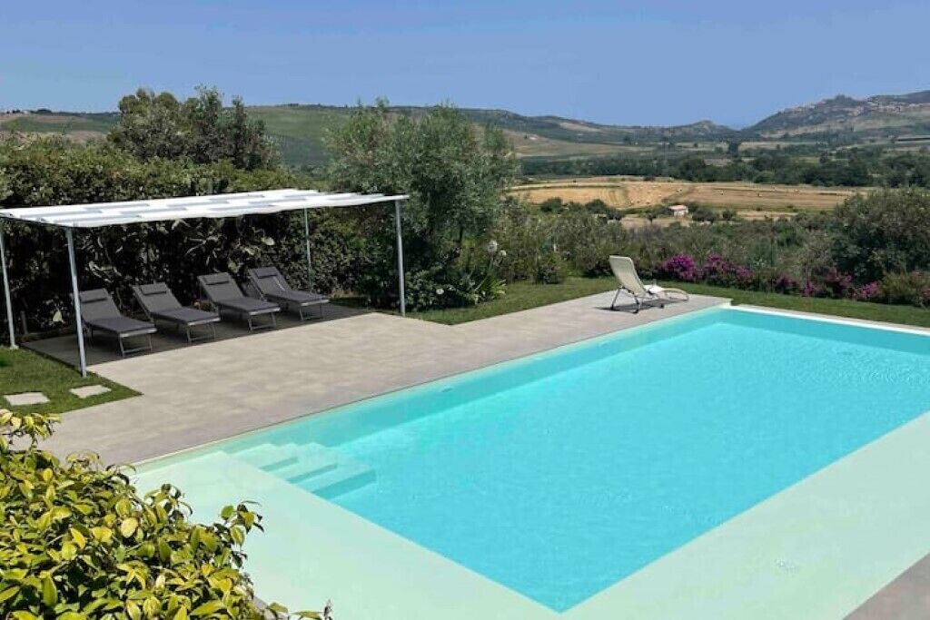 Photo of Outdoor in Amaroni