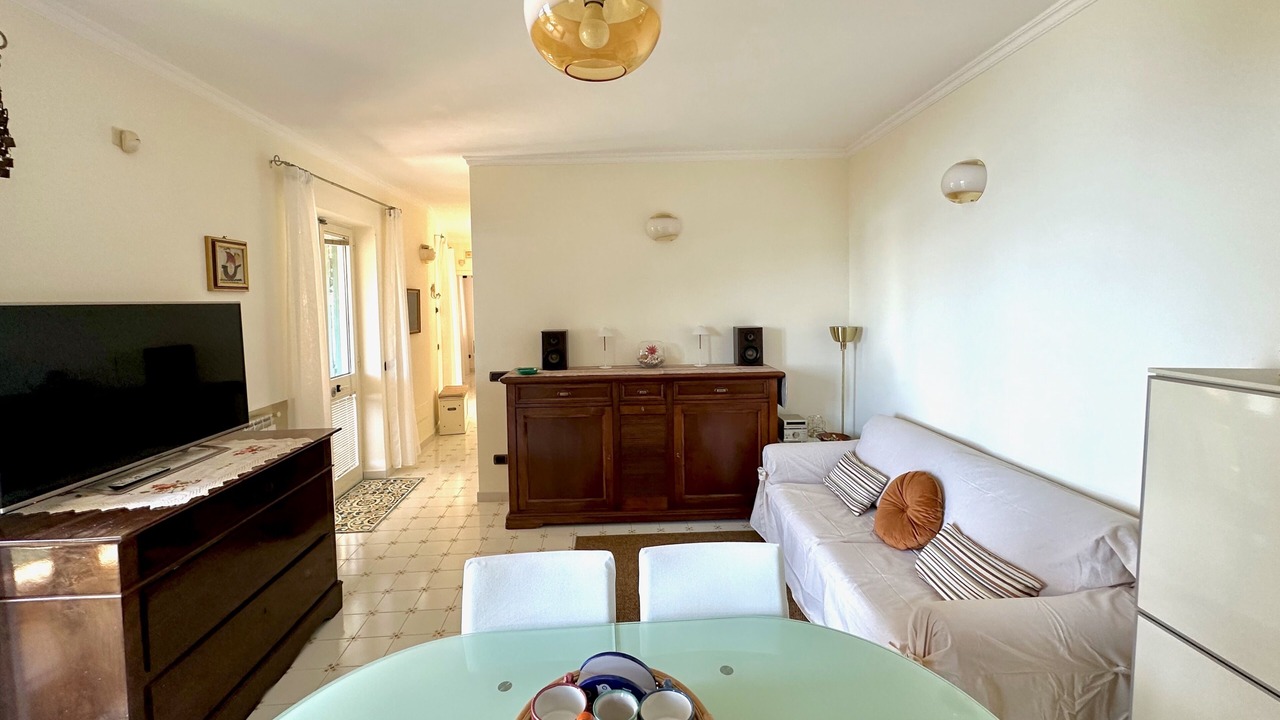 Photo of Livingroom in Raito