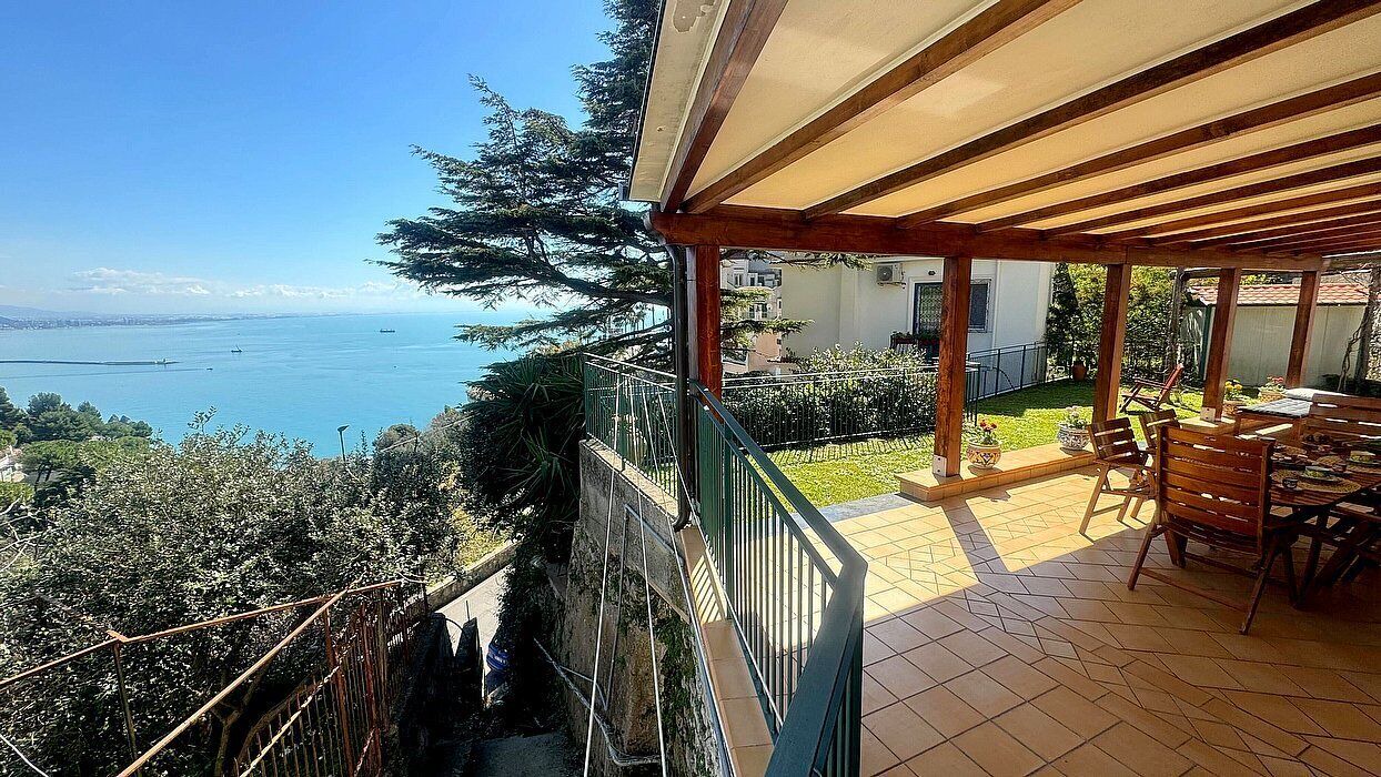 Photo of Outdoor in Raito