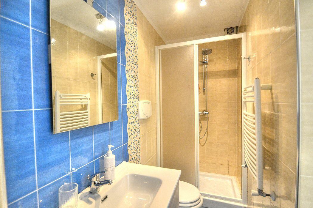 Photo of Bathroom in Raito
