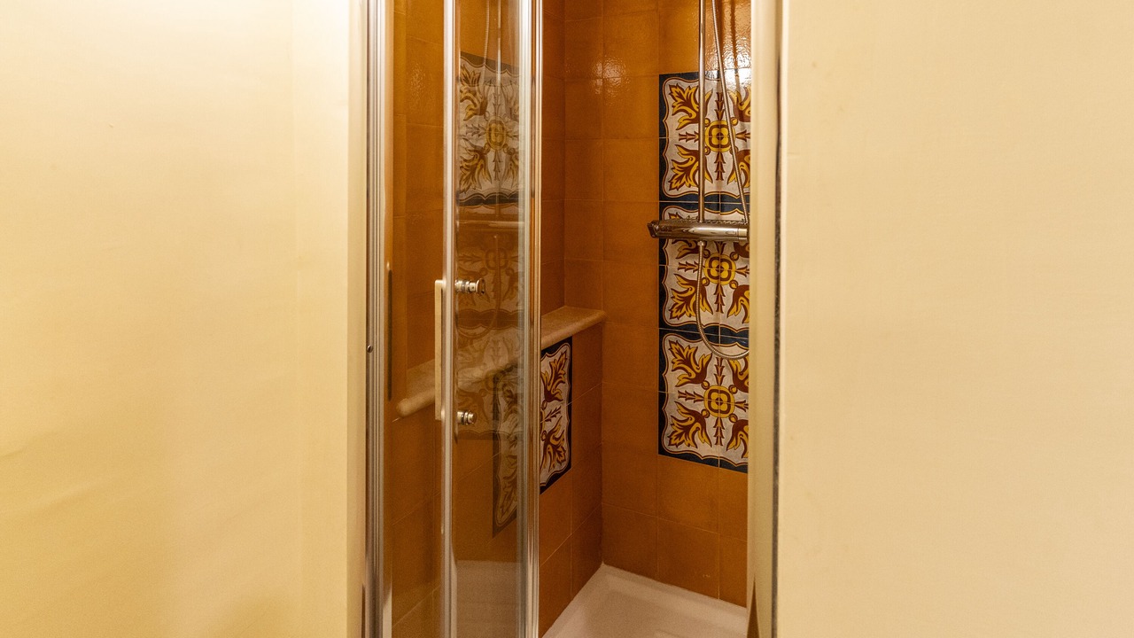Photo of Bathroom in Quartieri Spagnoli