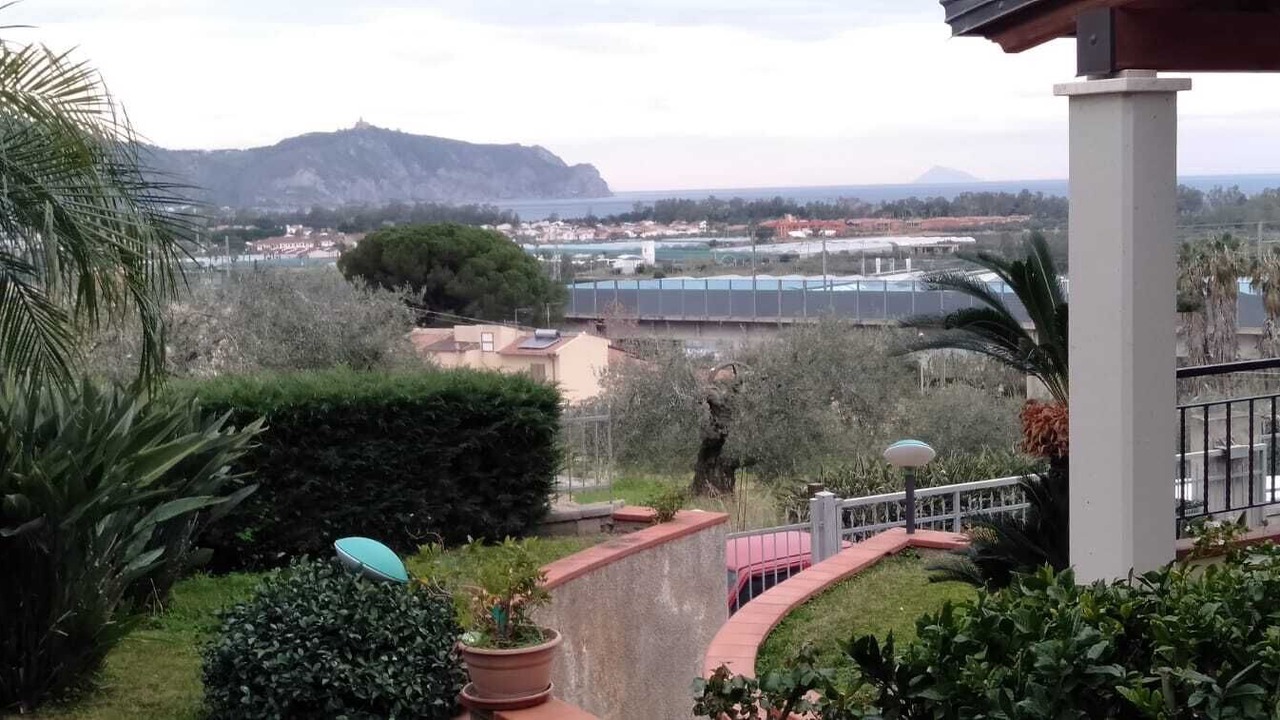 Photo of Outdoor in Furnari
