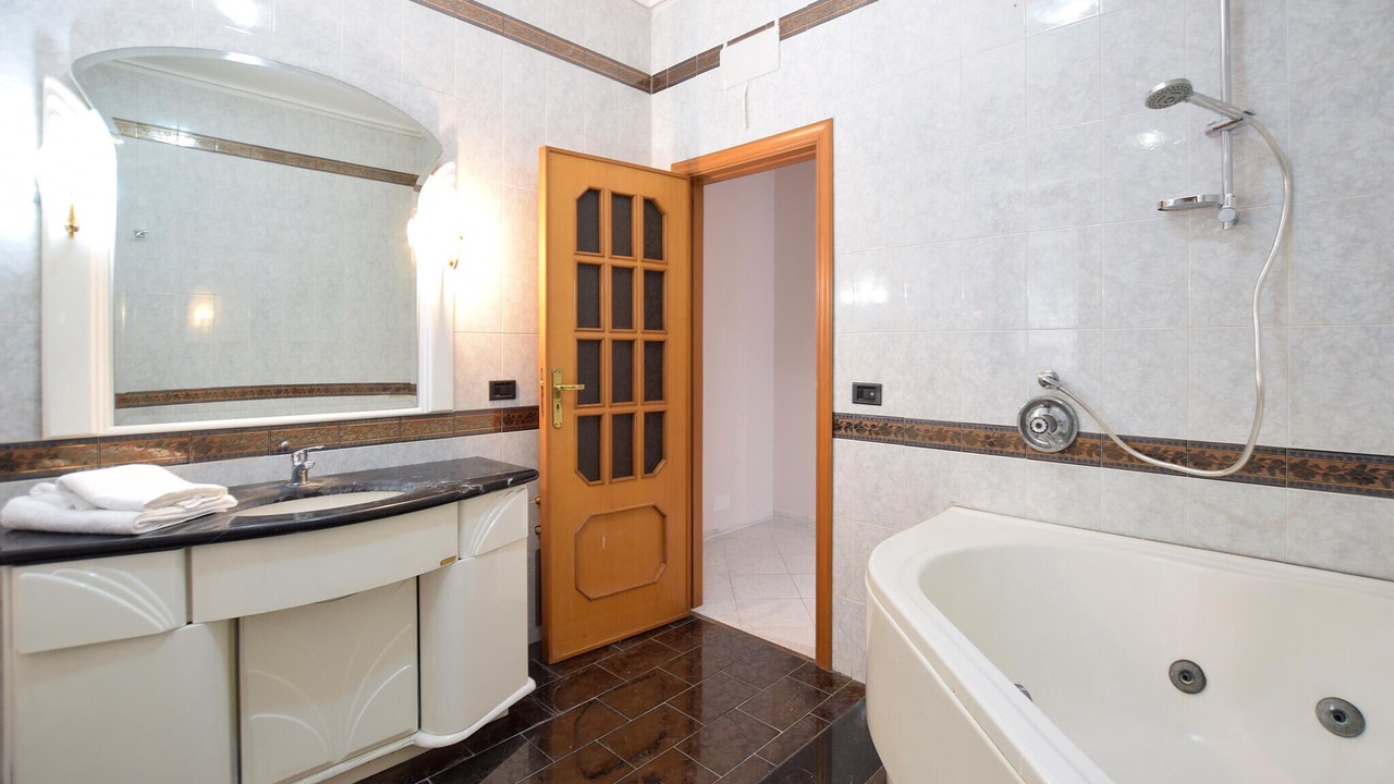 Photo of Bathroom in Angri