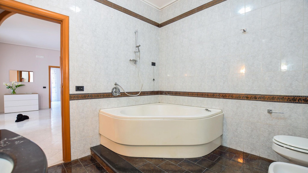 Photo of Bathroom in Angri