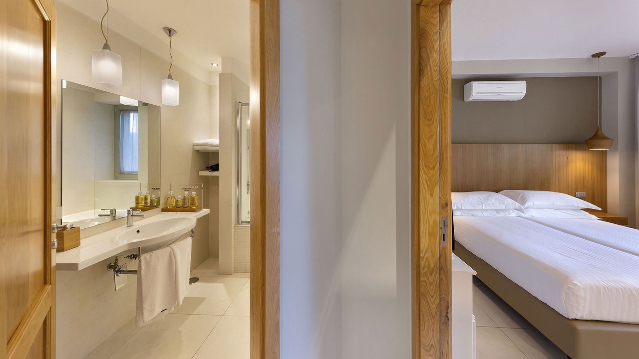 Photo of Bathroom in Priora