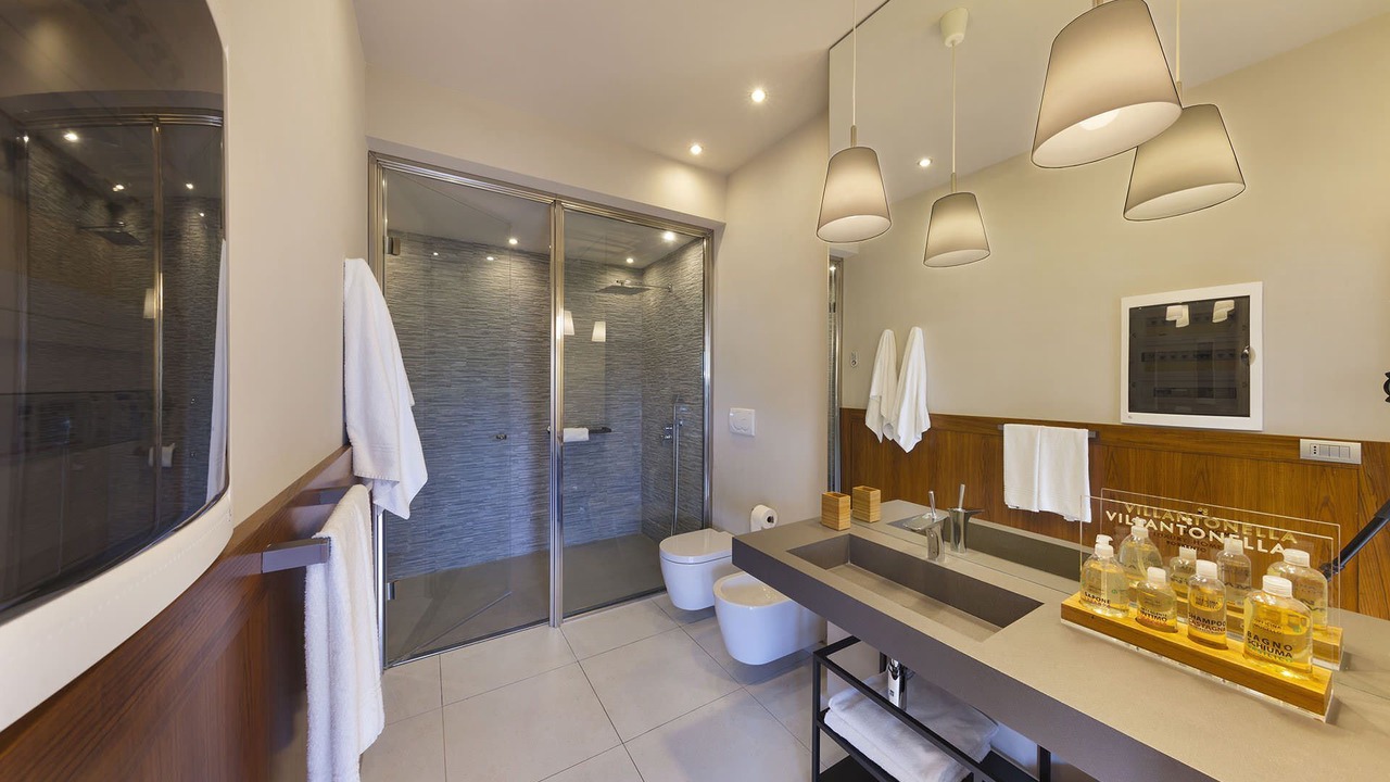 Photo of Bathroom in Priora