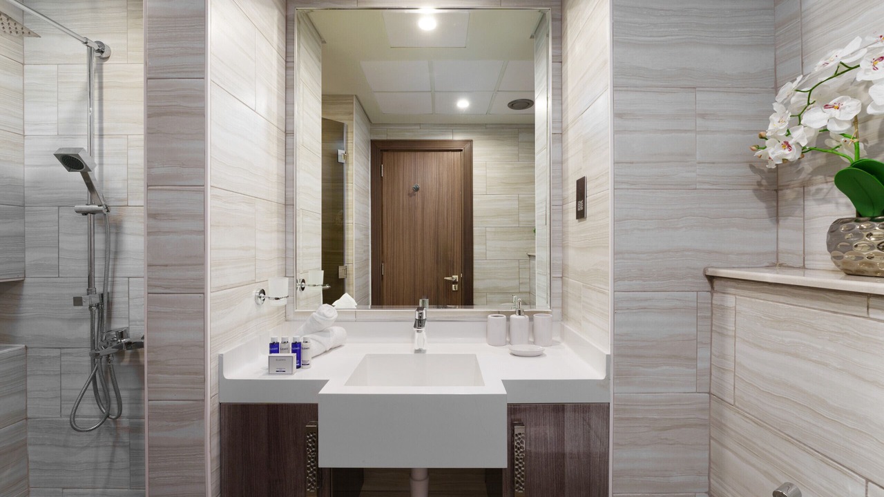 Photo of Bathroom in Jumeirah Lake Towers