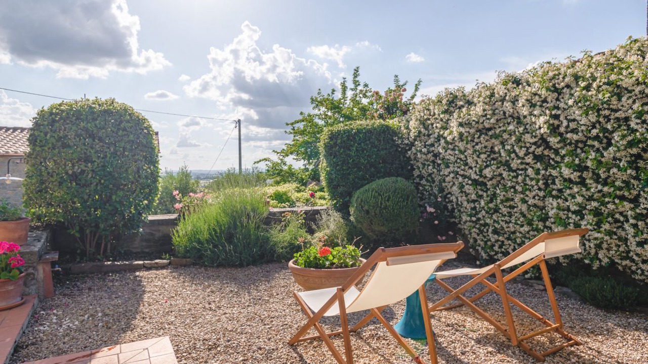 Photo of Outdoor in Camucia