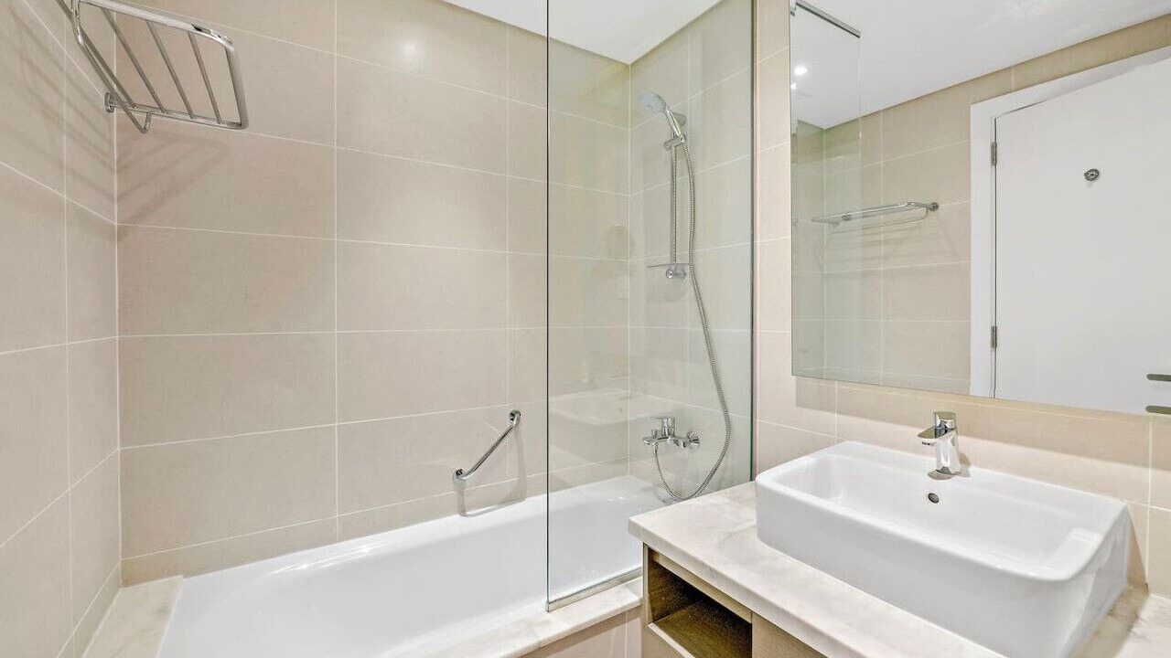 Photo of Bathroom in Downtown Dubai
