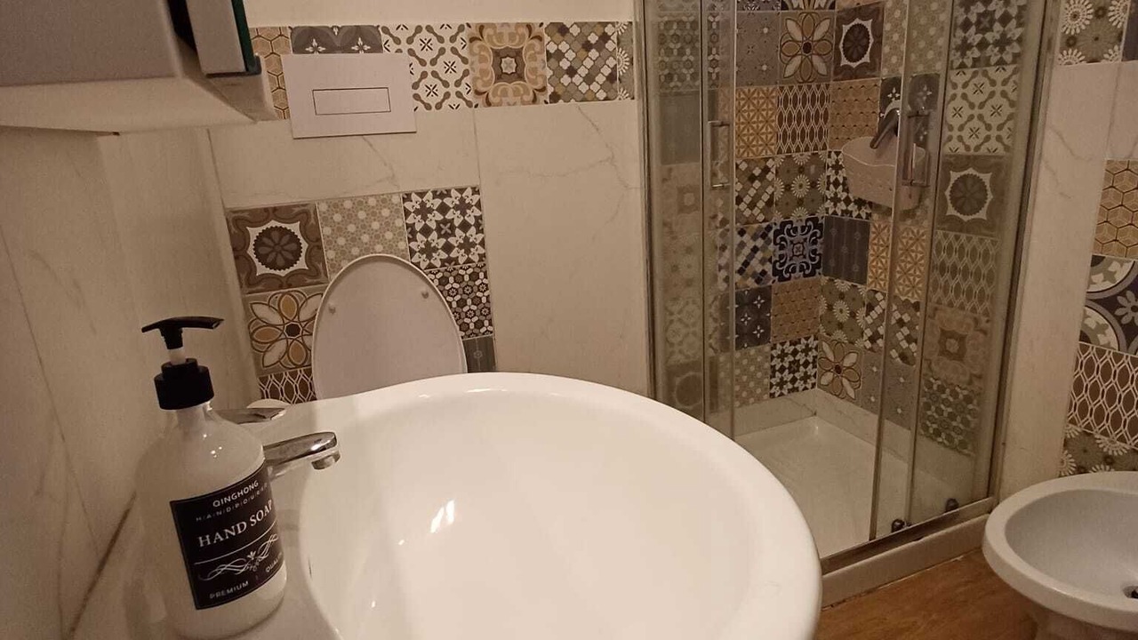 Photo of Bathroom in Fuorigrotta