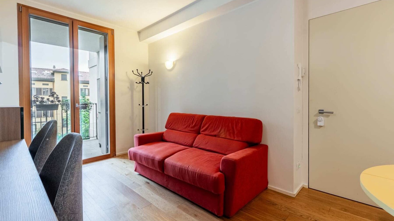 Photo of Livingroom in Navigli