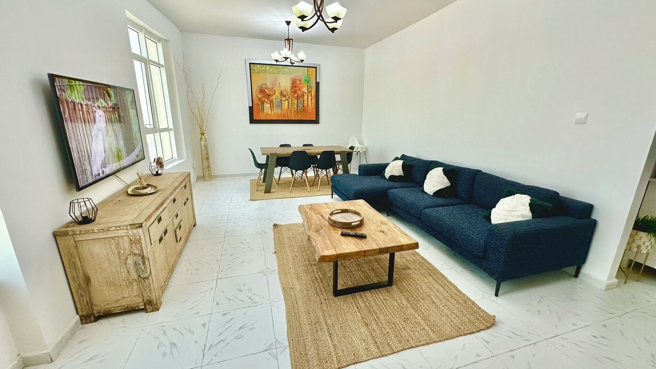 Photo of Livingroom in Al Khan