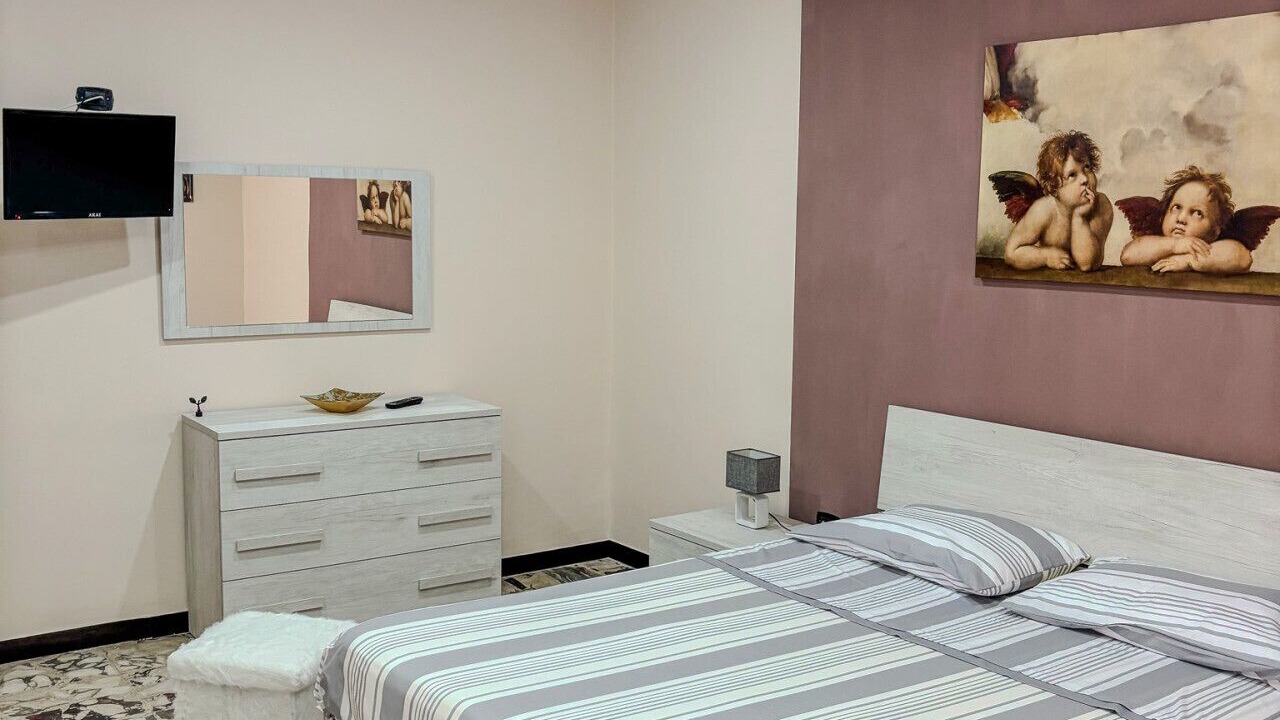 Photo of Bedroom in Oppido Mamertina