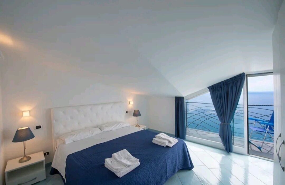 Photo of Bedroom in Furore