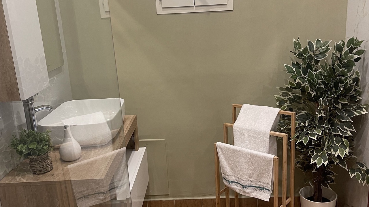 Photo of Bathroom in Naples City Centre