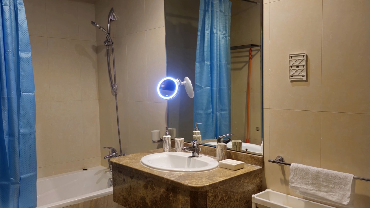 Photo of Bathroom in Al Barsha 1