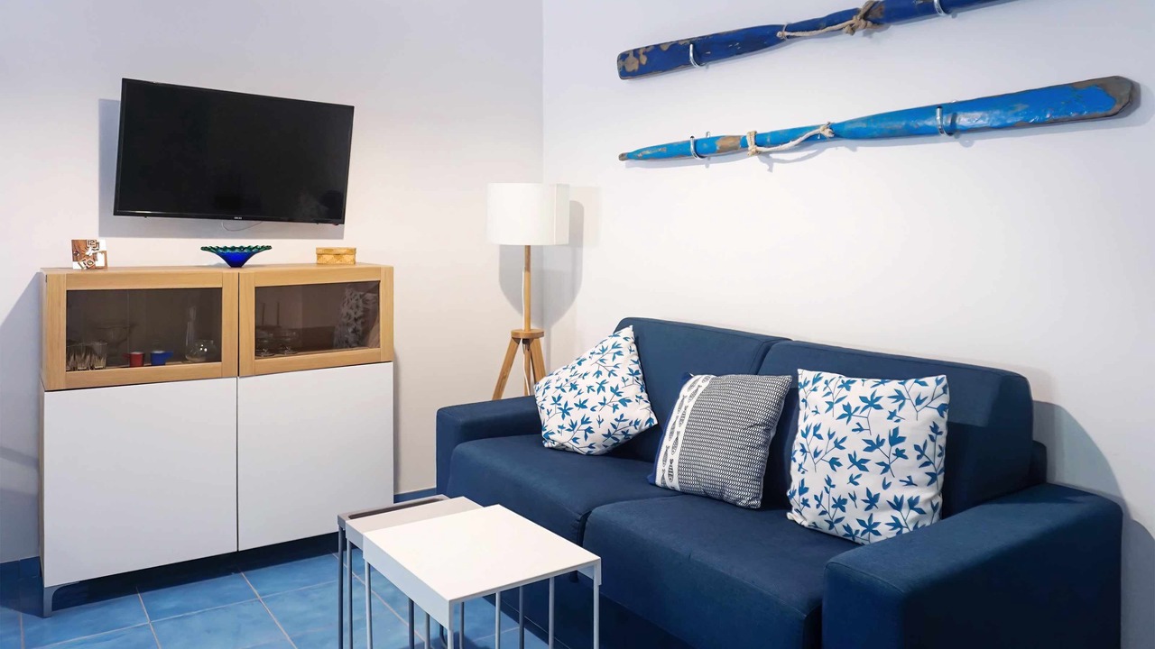 Photo of Livingroom in Bacoli