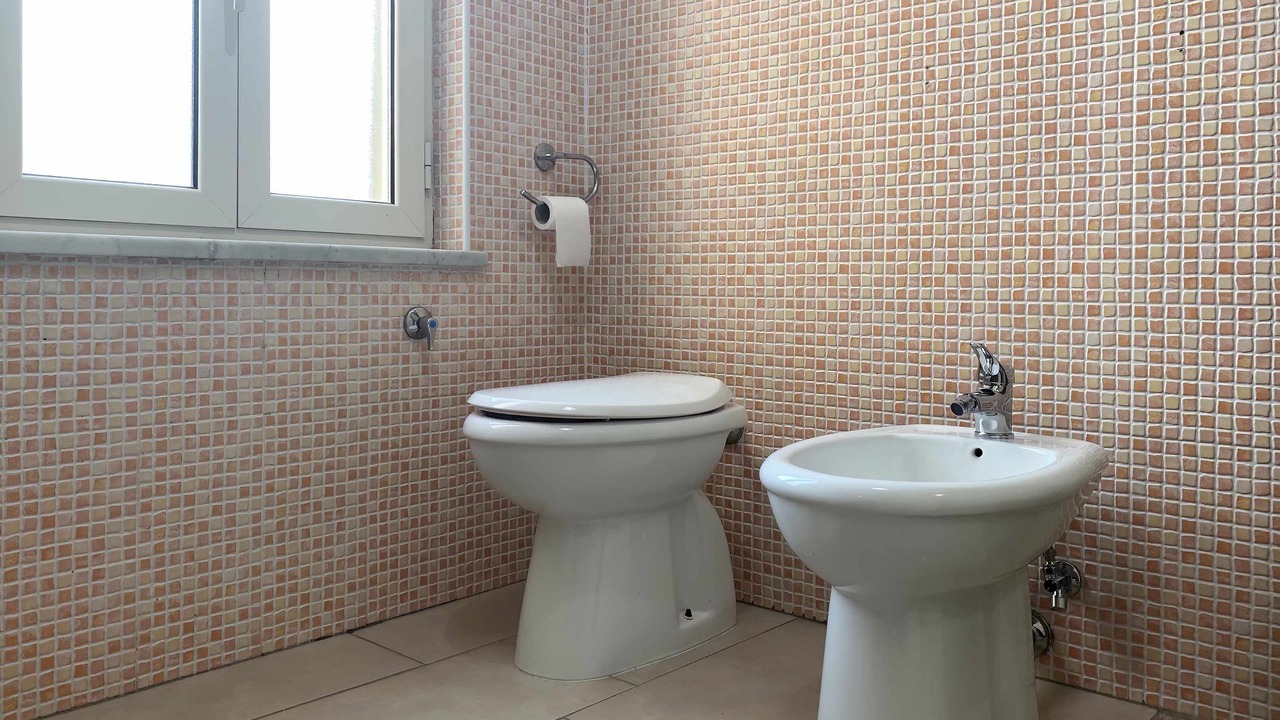 Photo of Bathroom in Bacoli