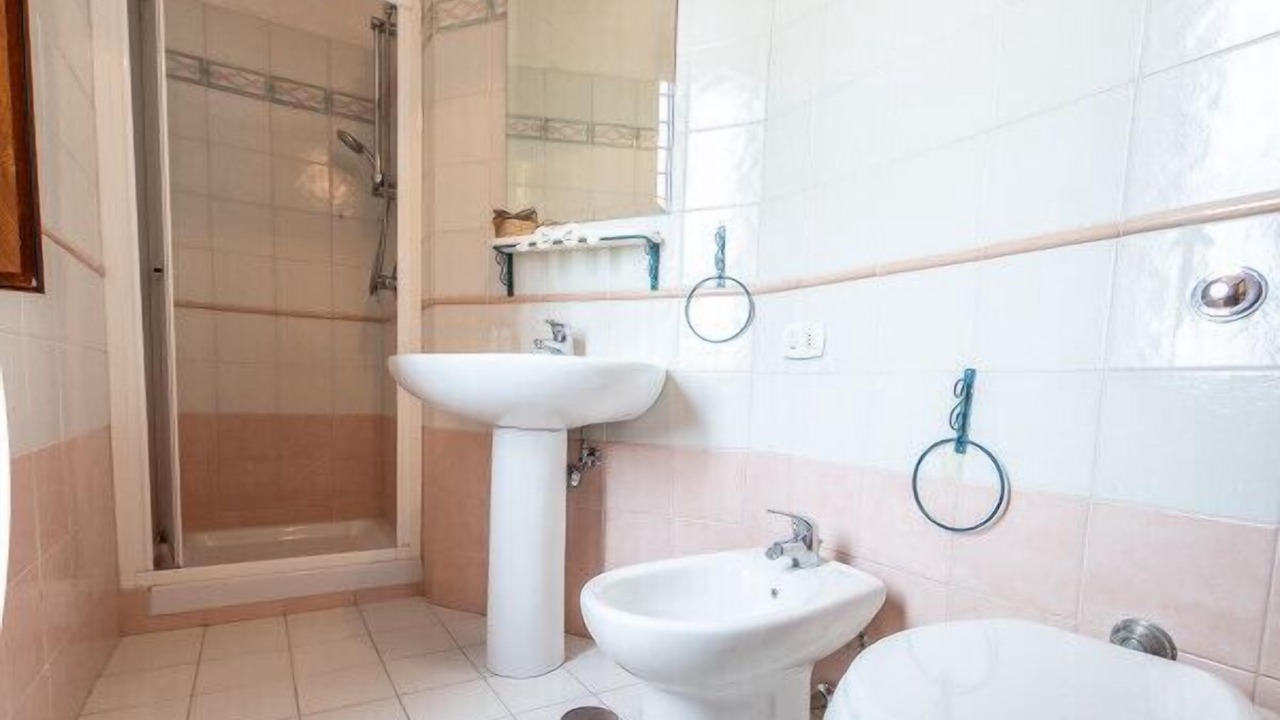 Photo of Bathroom in Torrecuso