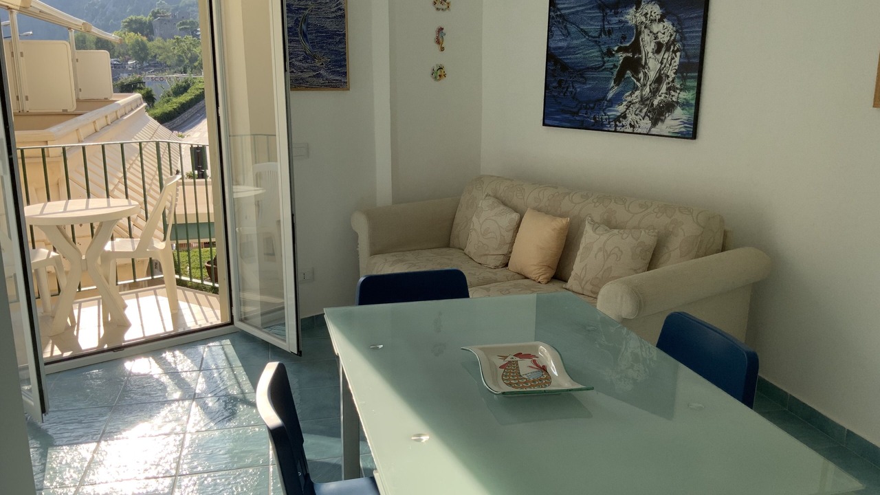 Photo of Livingroom in Sirenuse