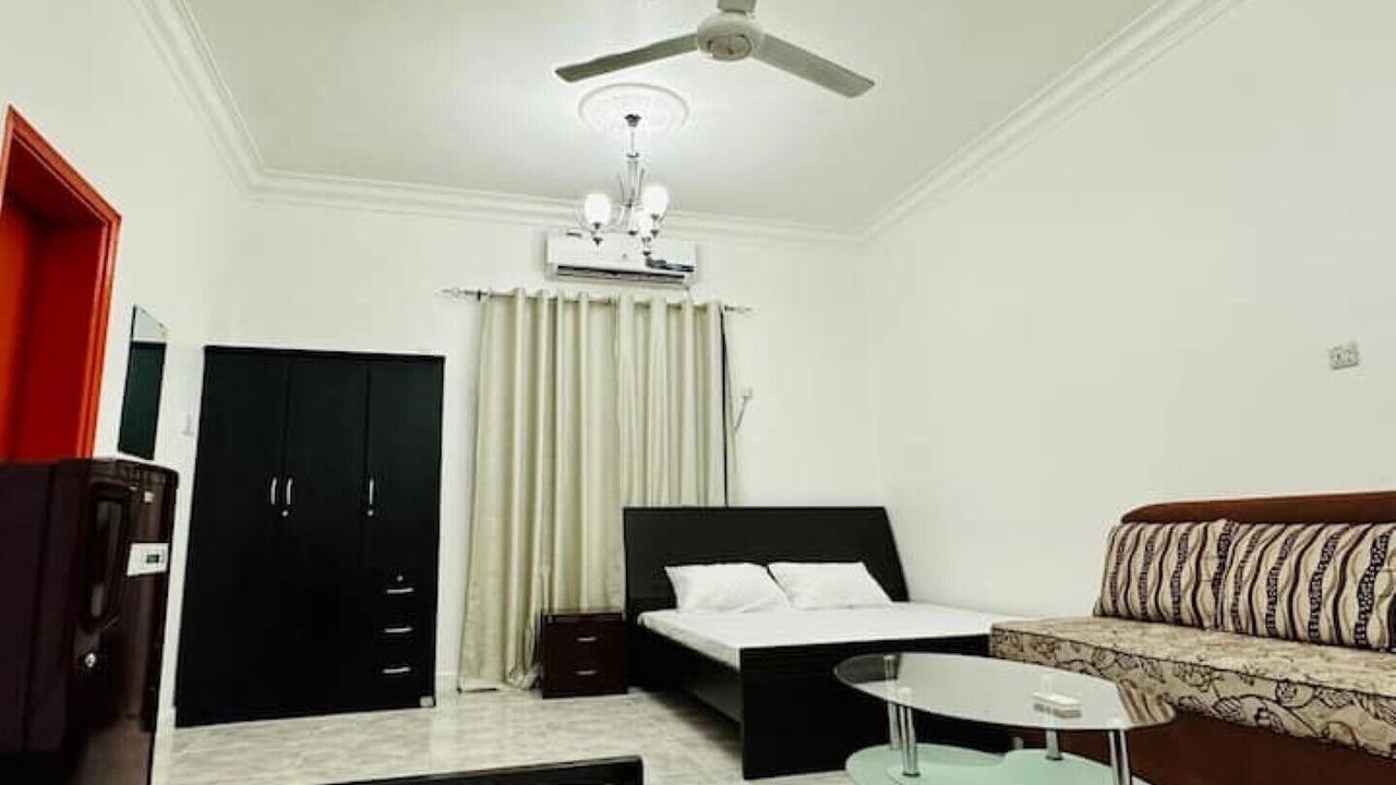 Photo of Bedroom in Mirdif