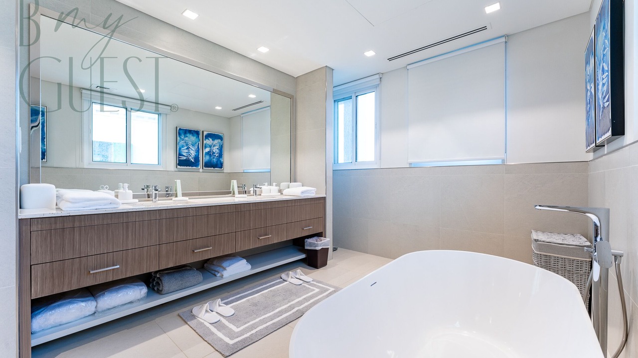 Photo of Bathroom in Dubai