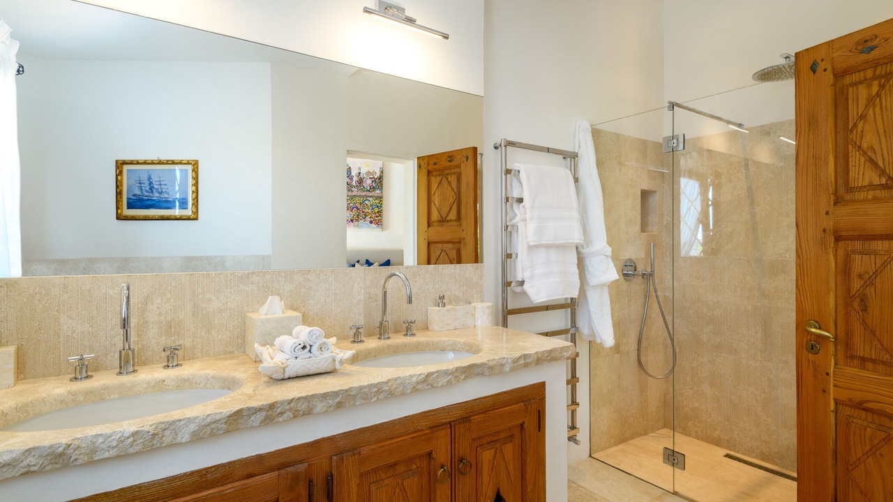 Photo of Bathroom in Pantogia