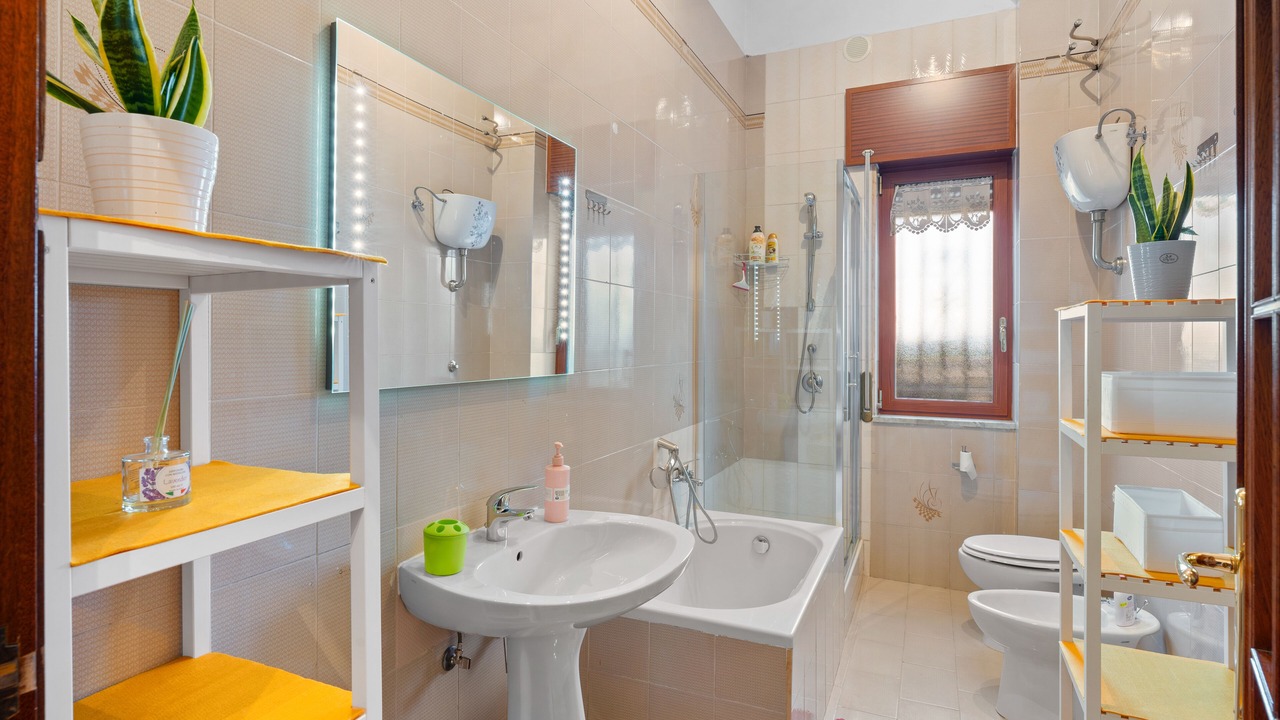 Photo of Bathroom in Santa Maria la Carita