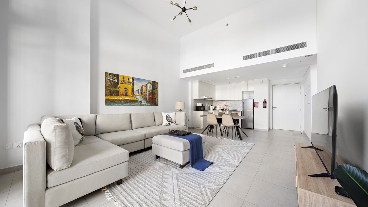 Photo of Livingroom in Umm Suqeim 3