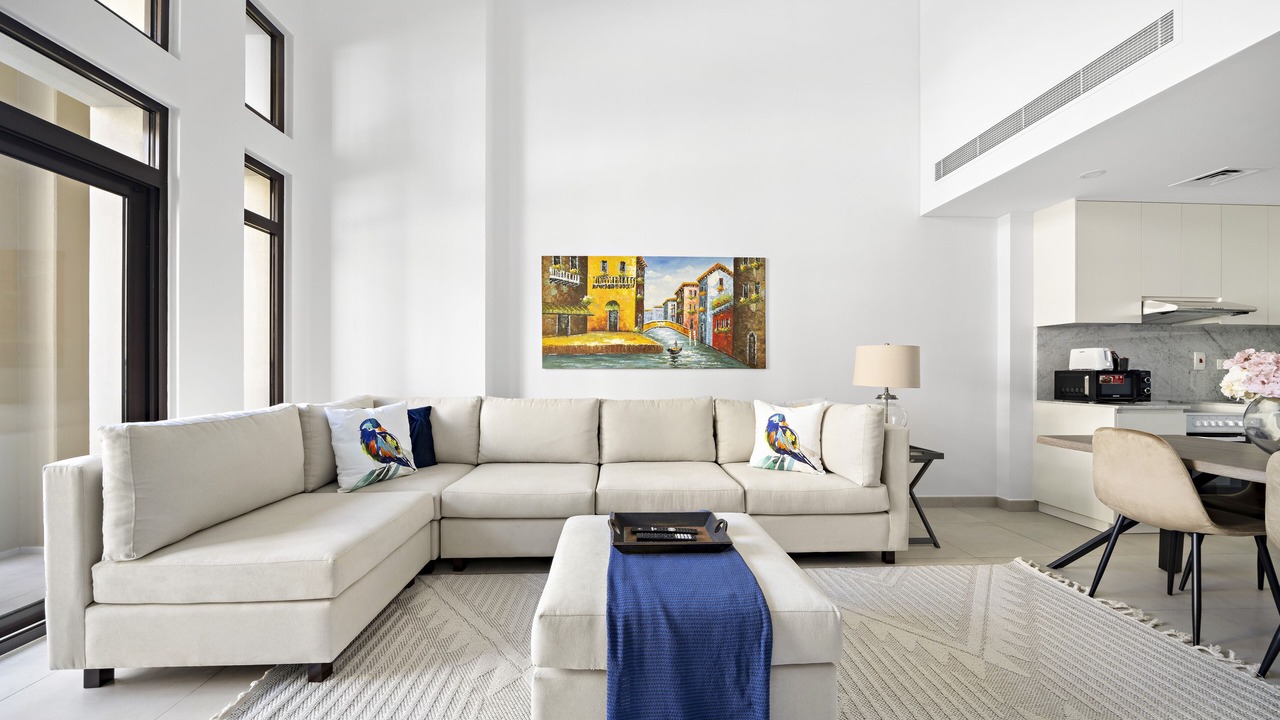 Photo of Livingroom in Umm Suqeim 3