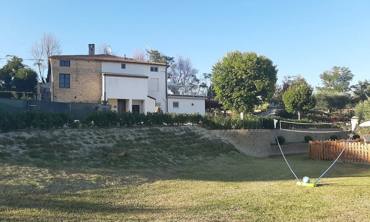 Photo of Outdoor in Carassai