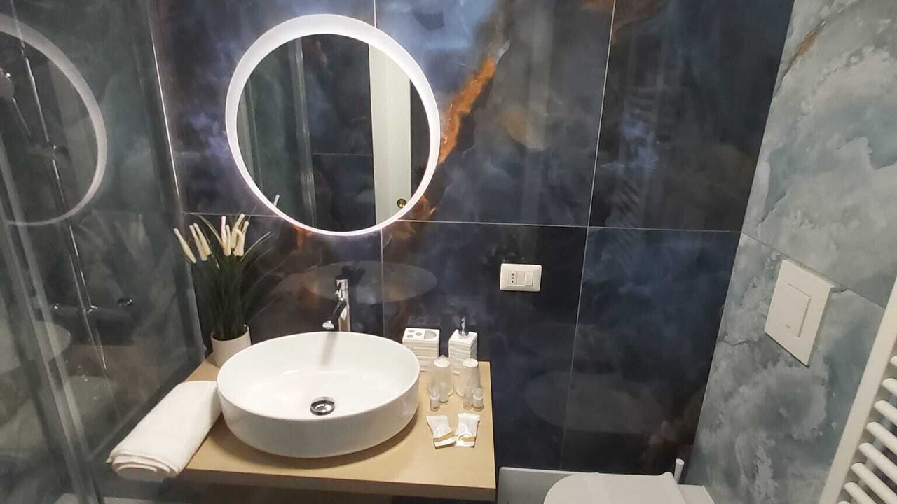 Photo of Bathroom in Quartieri Spagnoli