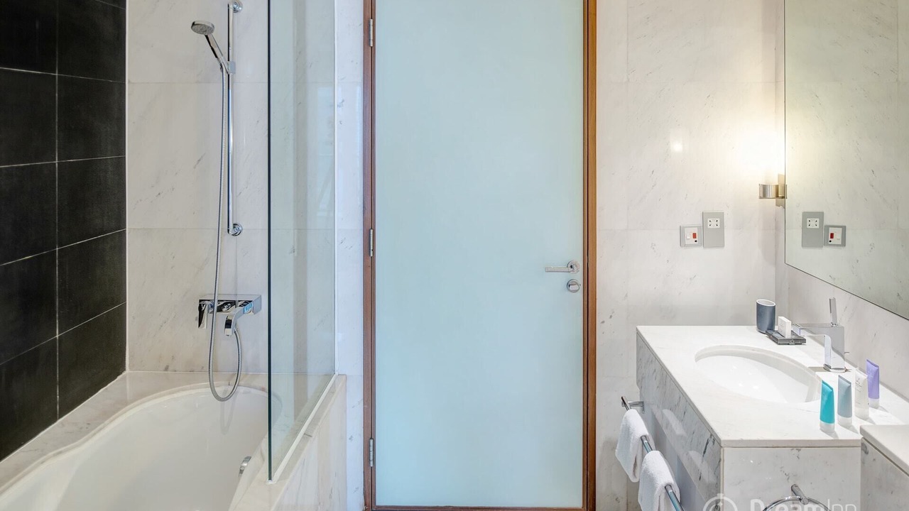 Photo of Bathroom in Downtown Dubai