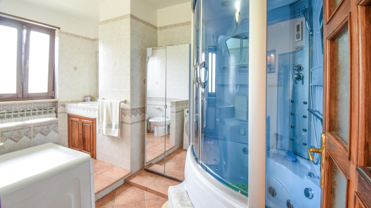 Photo of Bathroom in Roccamonfina
