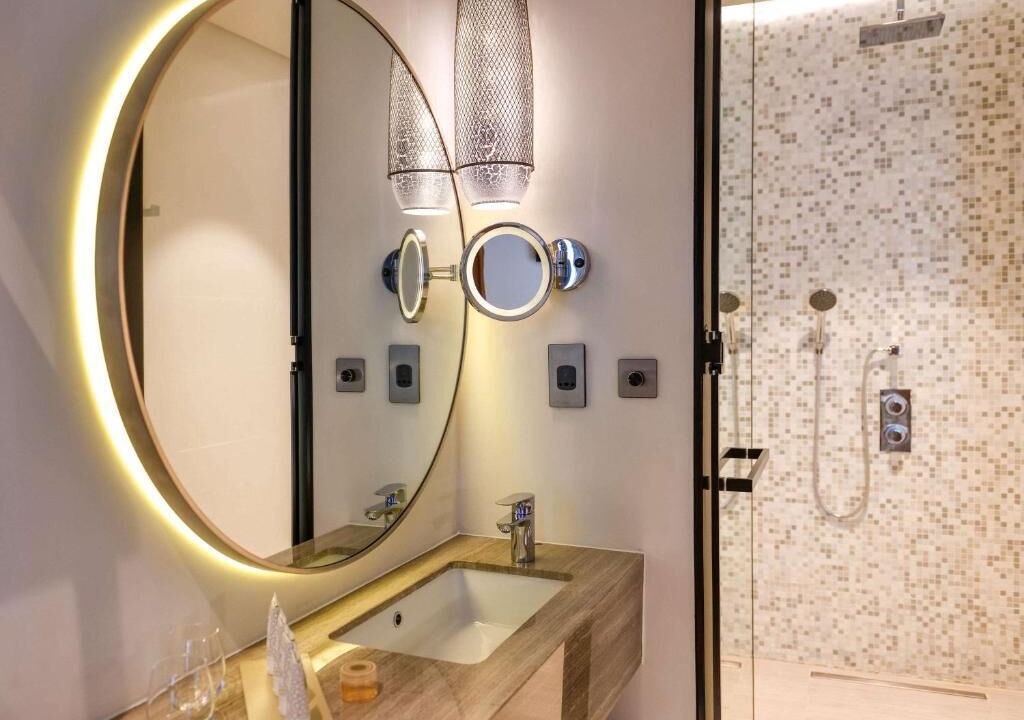 Photo of Bathroom in Garhoud