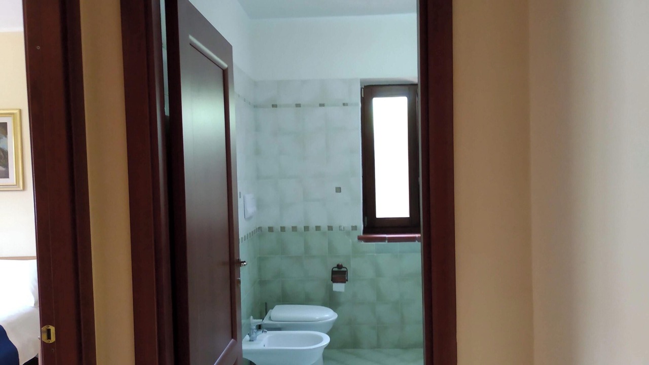 Photo of Bathroom in Eboli