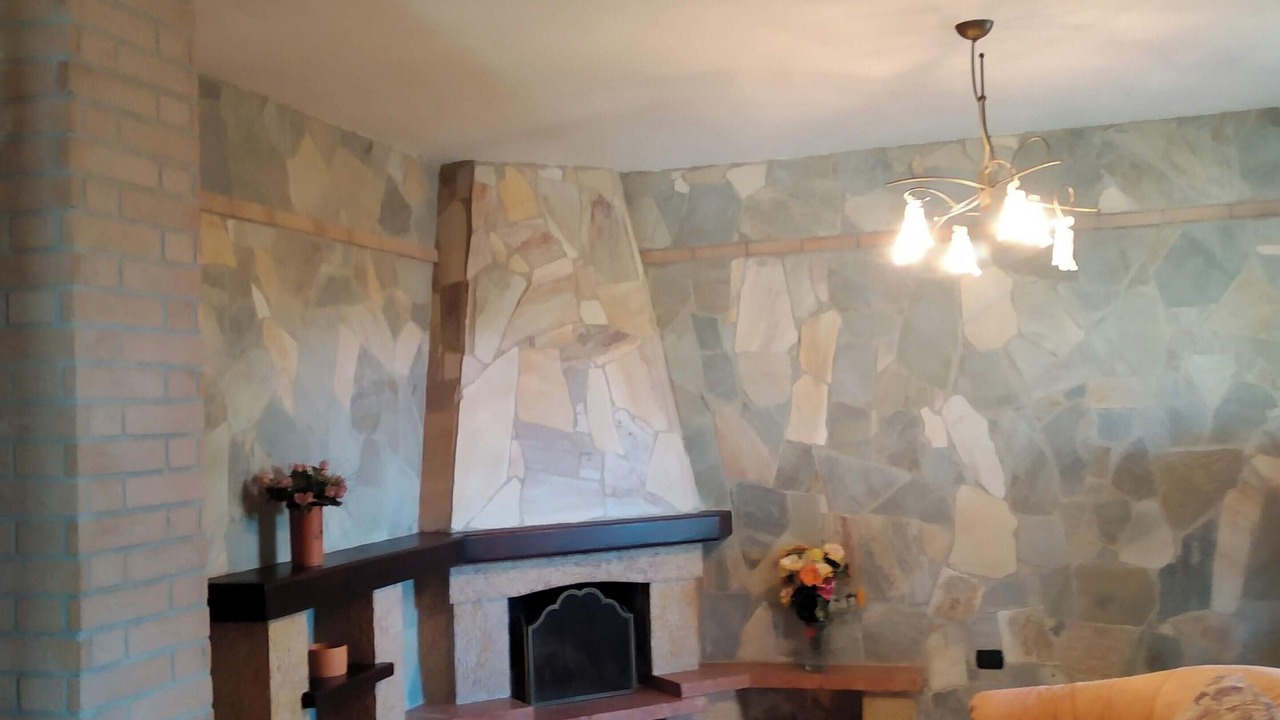 Photo of Livingroom in Eboli