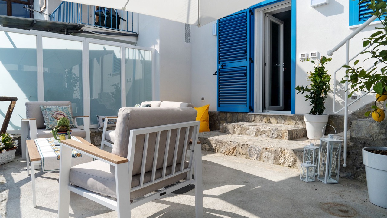 Photo of Patio Balcony in Path of the Gods