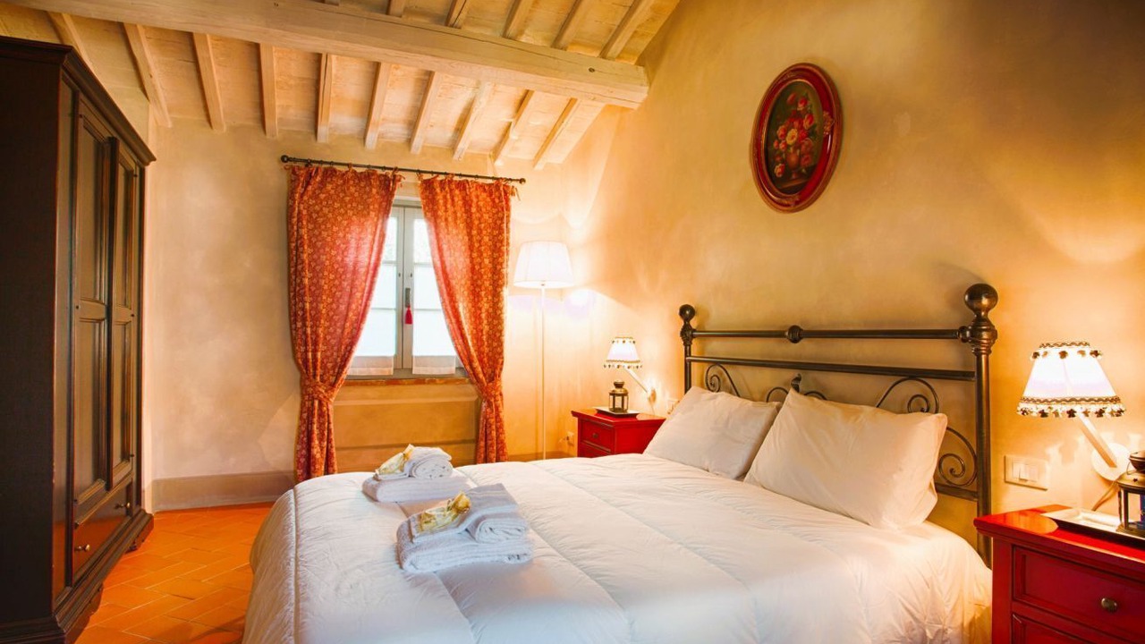 Photo of Bedroom in Castiglion Fibocchi