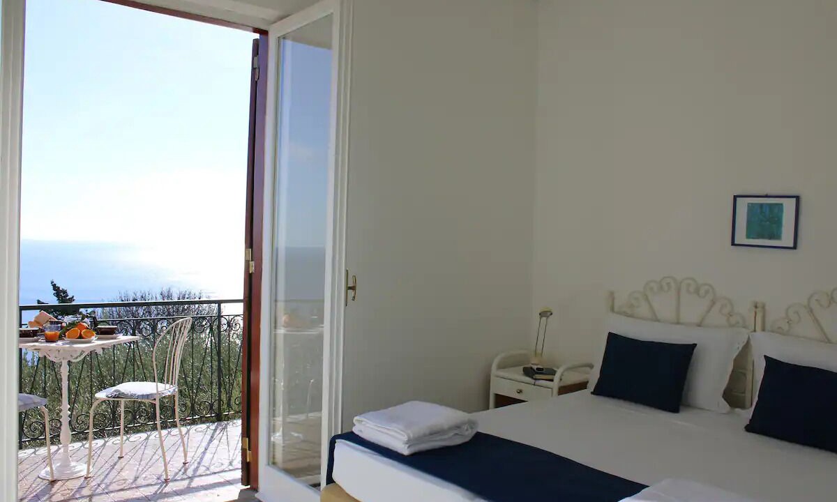Photo of Bedroom in Sirenuse