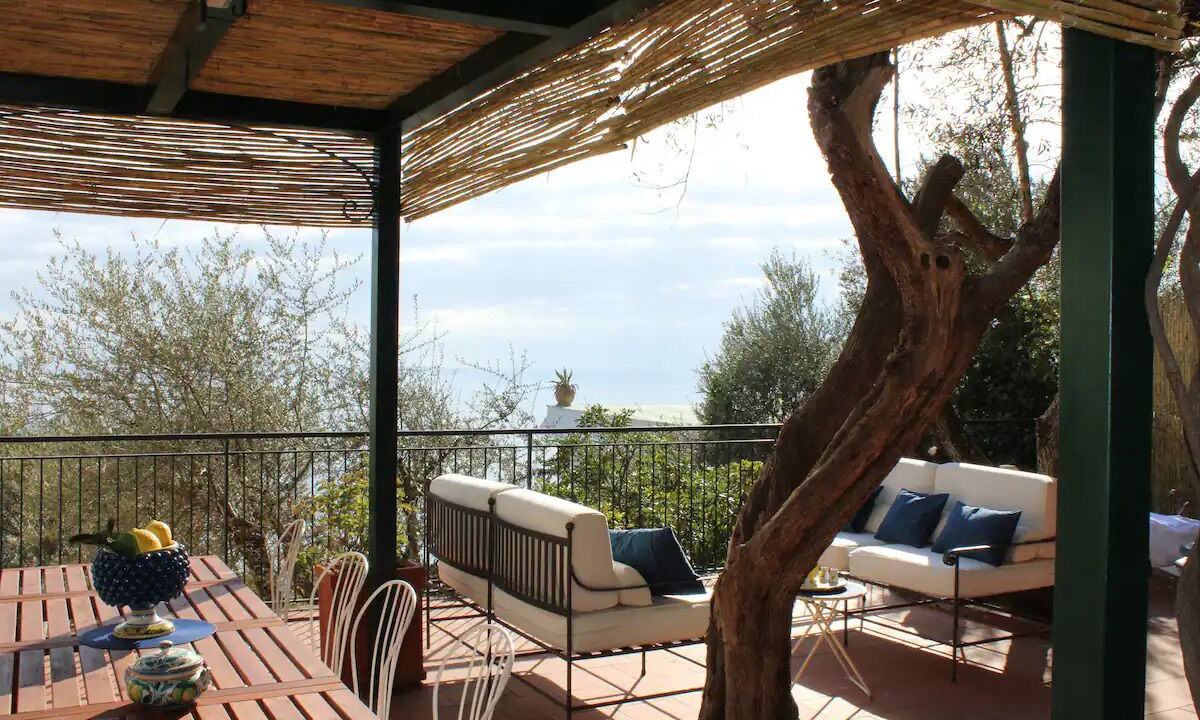 Photo of Outdoor in Sirenuse