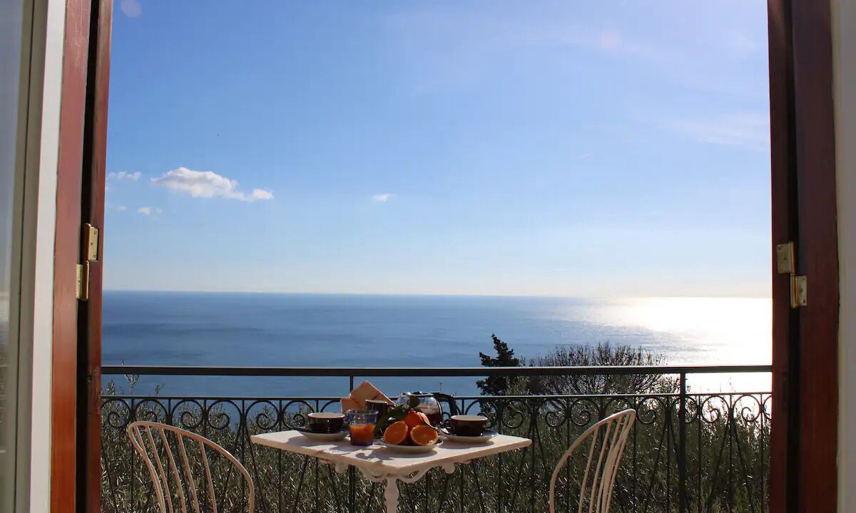 Photo of Outdoor in Sirenuse