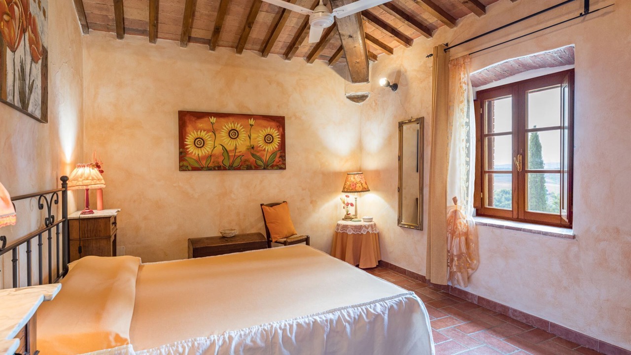 Photo of Bedroom in Asciano