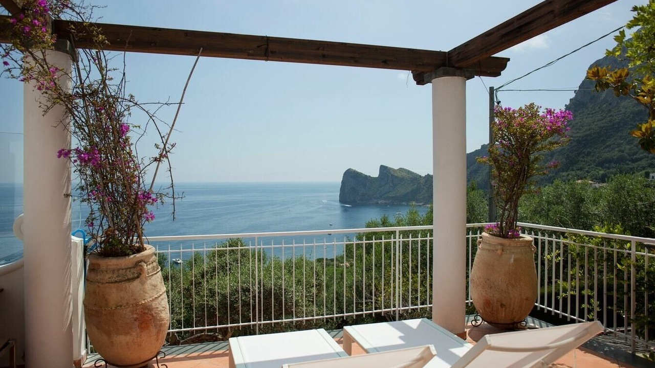 Photo of Outdoor in Sirenuse
