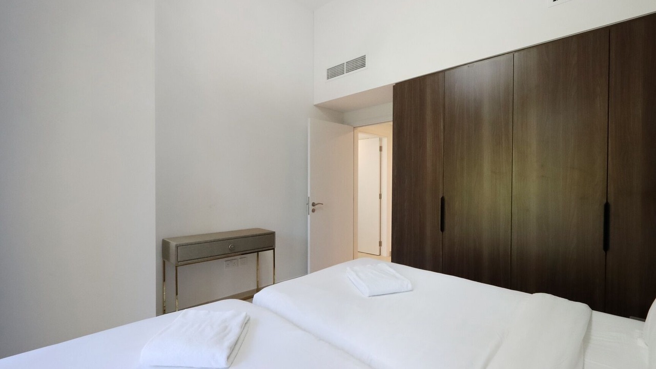 Photo of Bedroom in Umm Suqeim 3