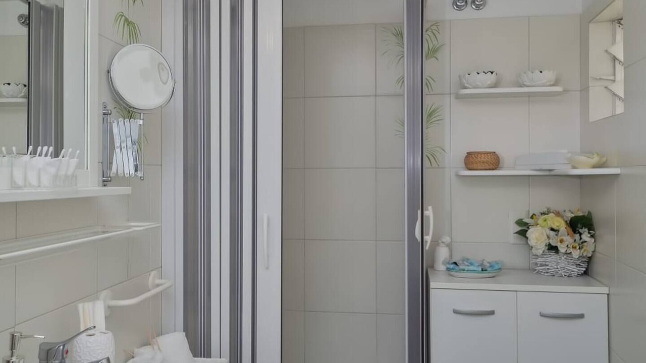 Photo of Bathroom in Licola